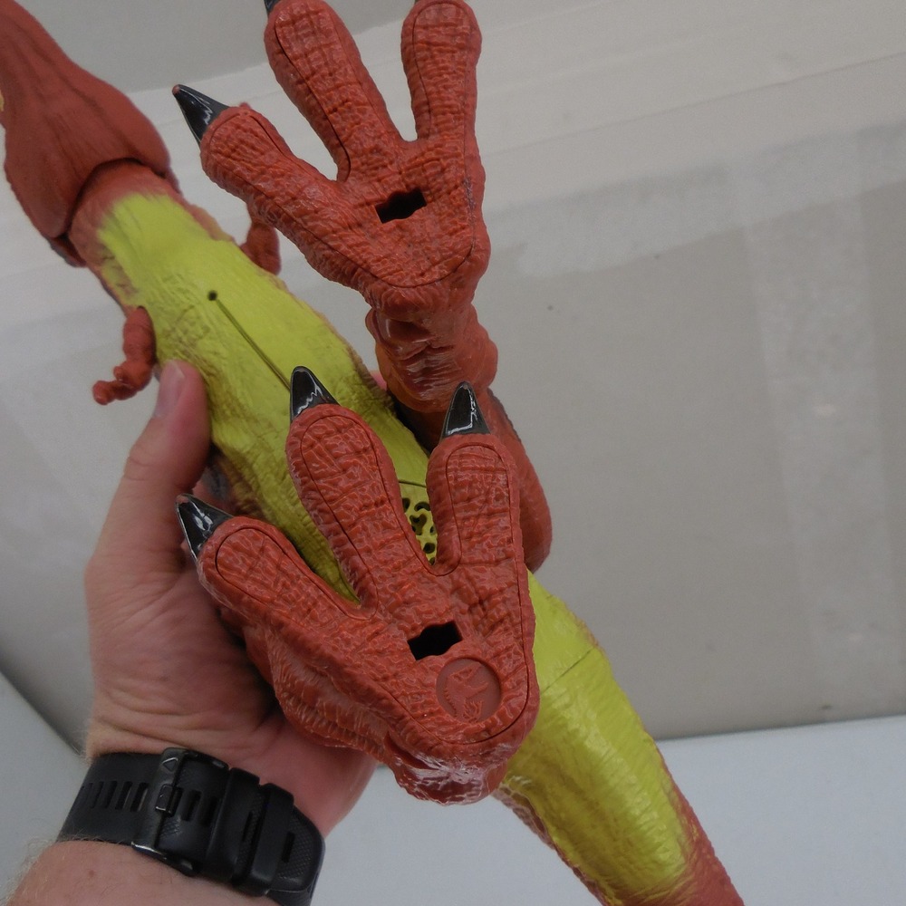 Jurassic Park 30th Anniversary Real Feel Tyrannosaurus Rex T-Rex Figure HFG66 - Picture 7 of 7